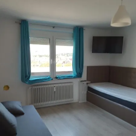 Apartment Rd *